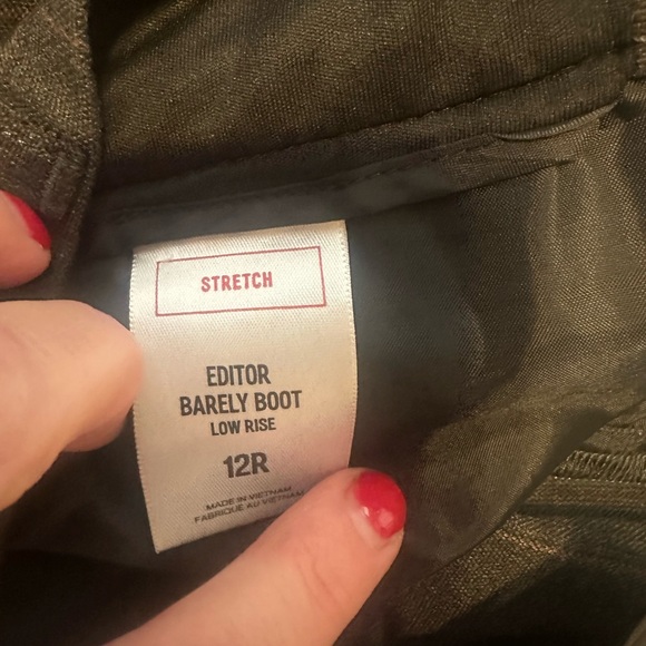 Express Editor Women's Grey Plaid Flat Front Hook & Eye Straight Pants Size 12R - Picture 2 of 3